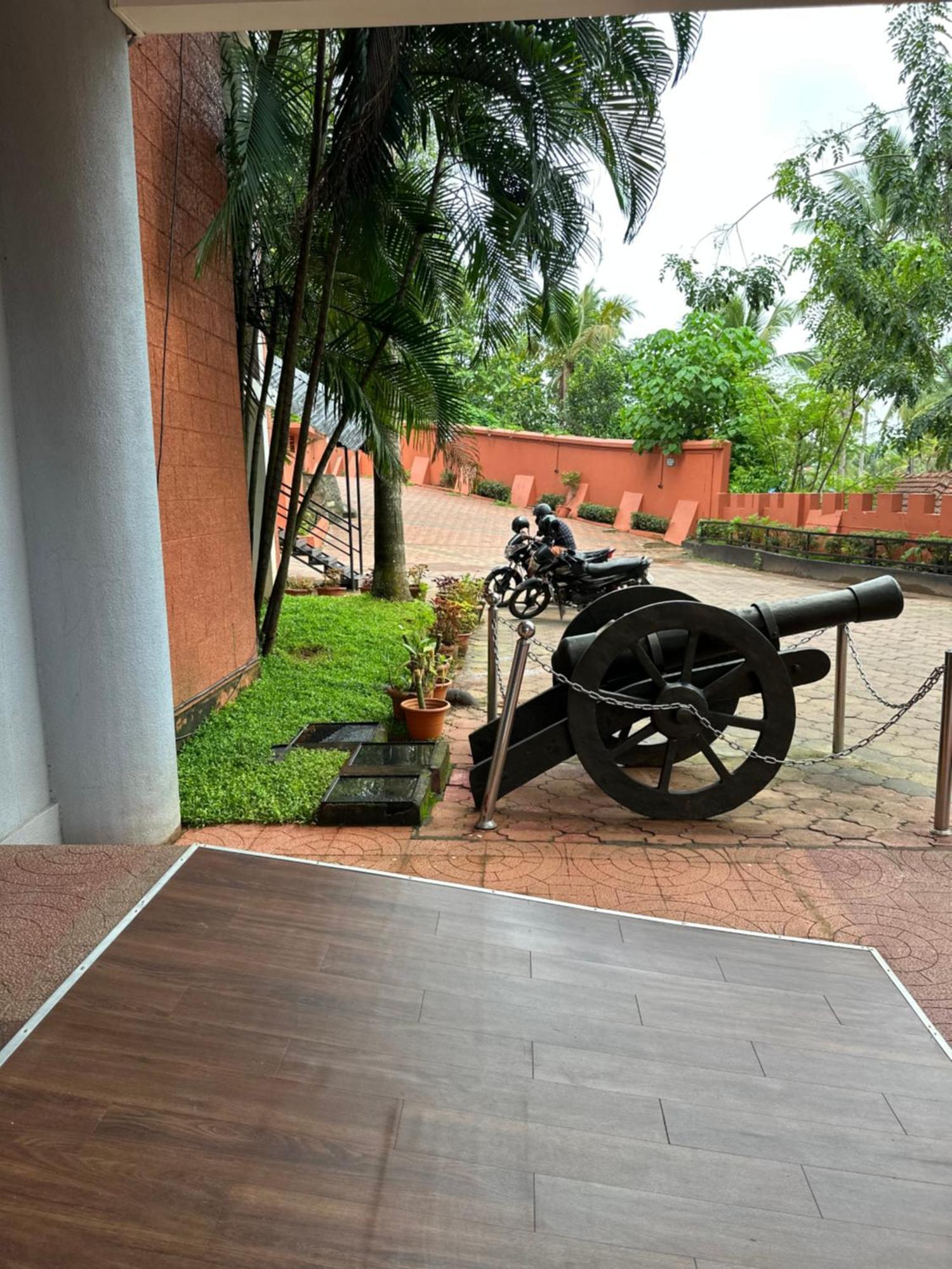 Gd International Redfort Nilambur Екстер'єр фото