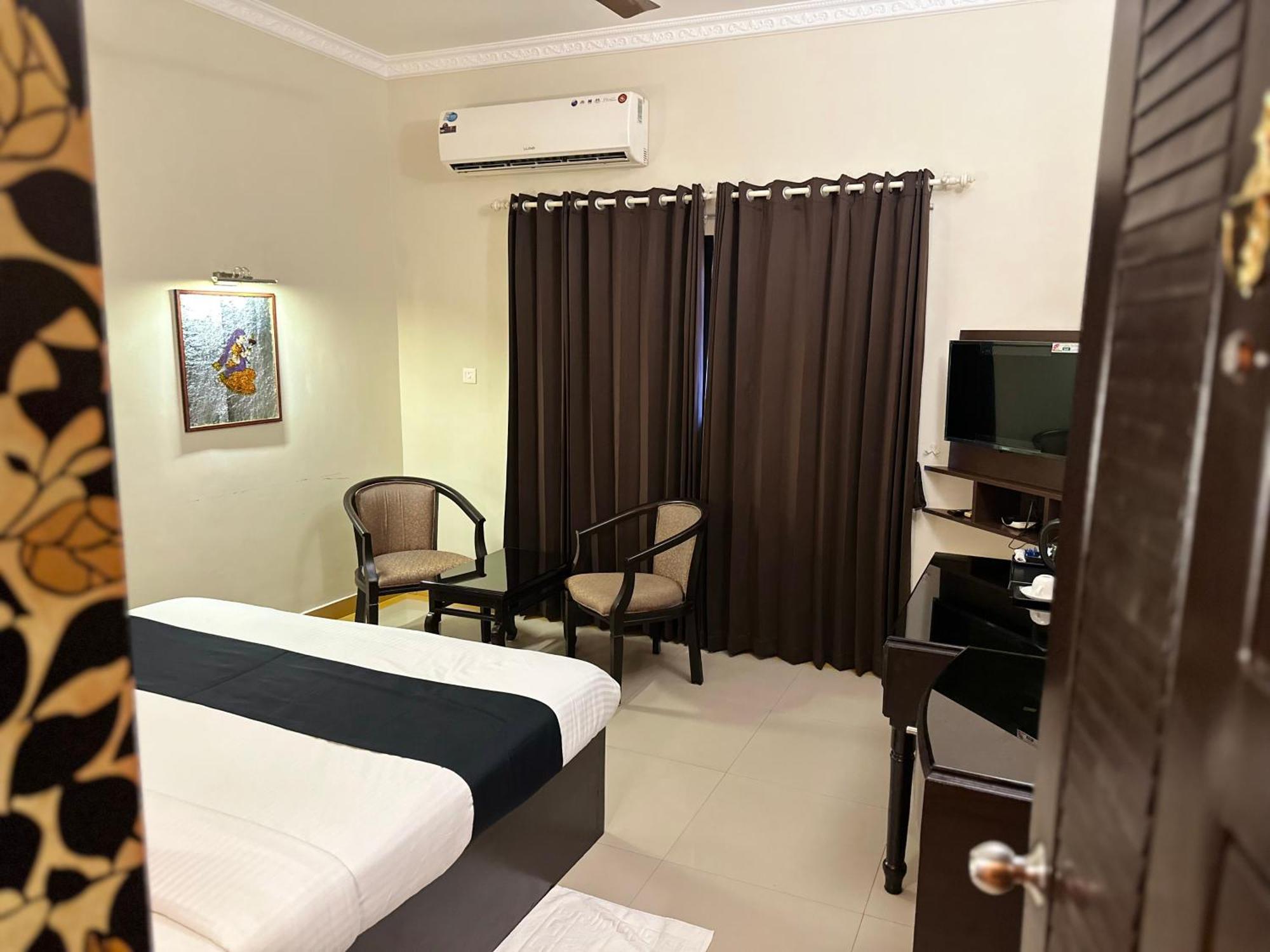 Gd International Redfort Nilambur Екстер'єр фото