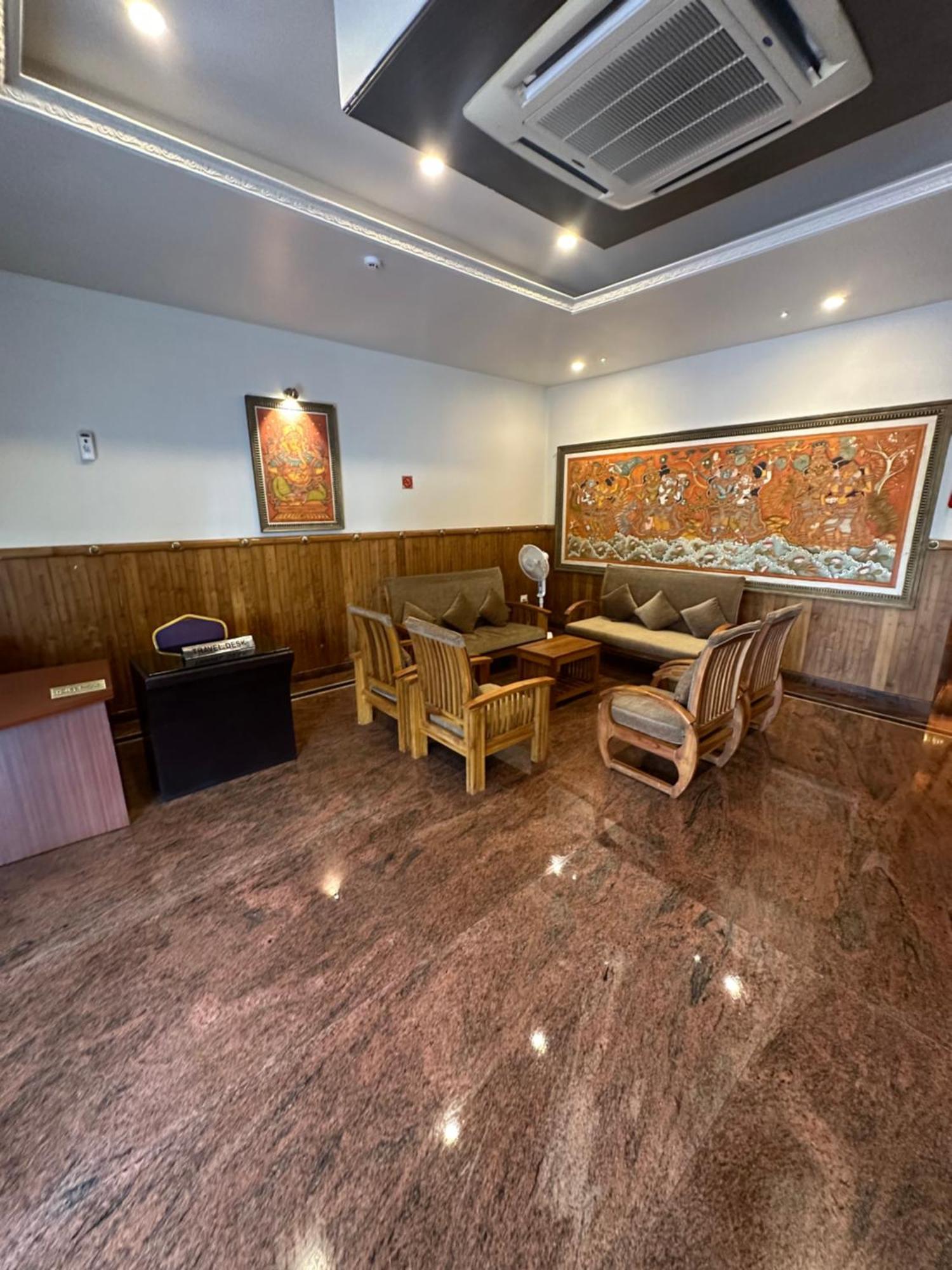 Gd International Redfort Nilambur Екстер'єр фото